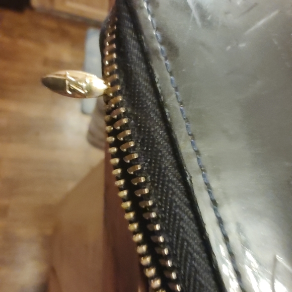 Authenticated Vernie by LV - Picture 14 of 16